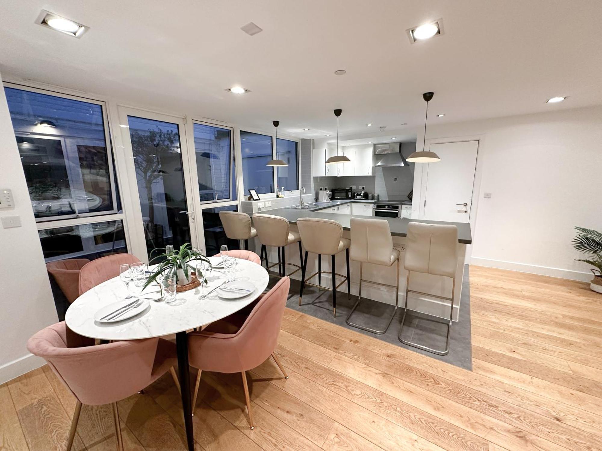Appartement Chic 3 Bedroom Flat With Private Terrace In Holloway Near Finsbury Park *