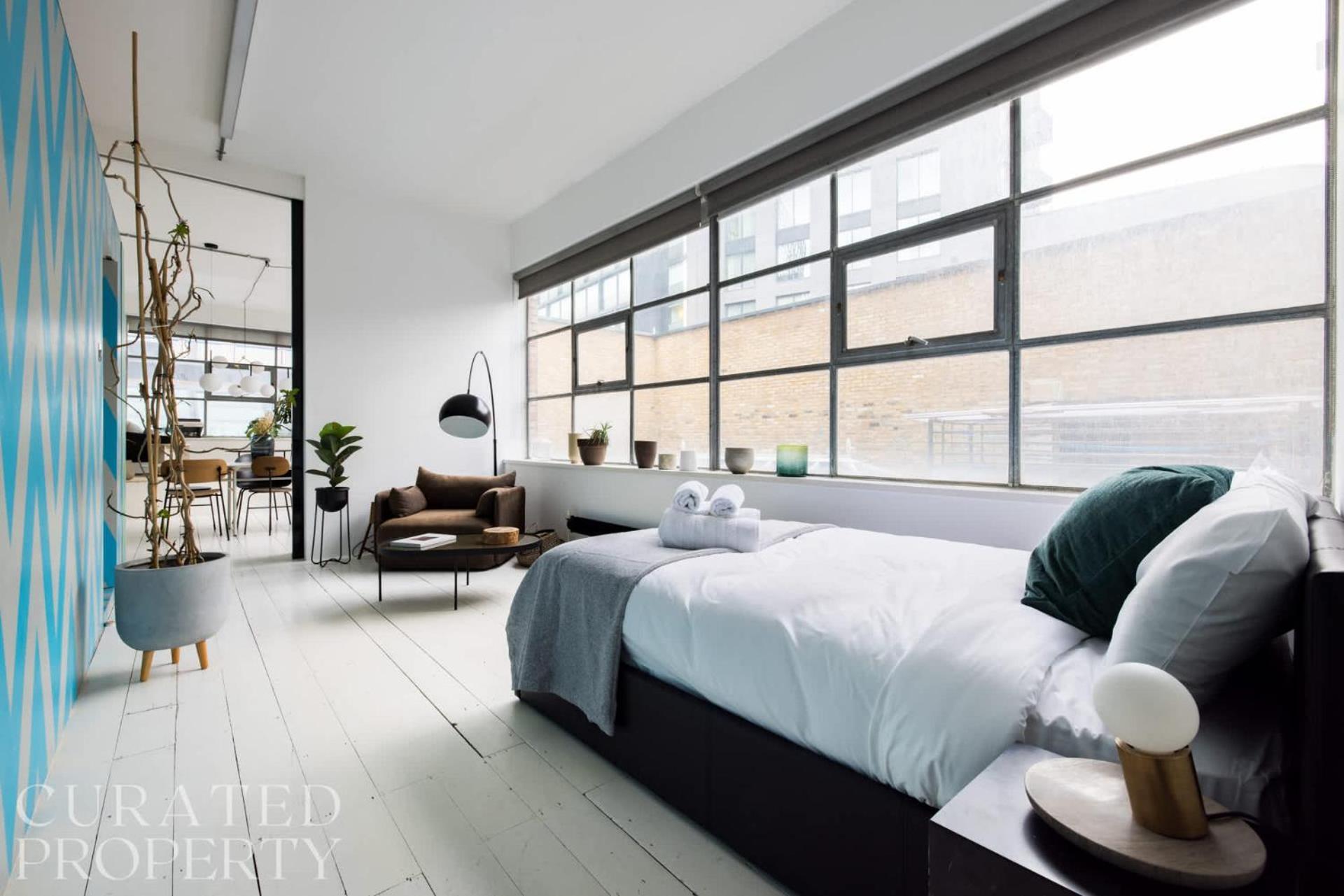 Spacious&bright Loft - Shoreditch