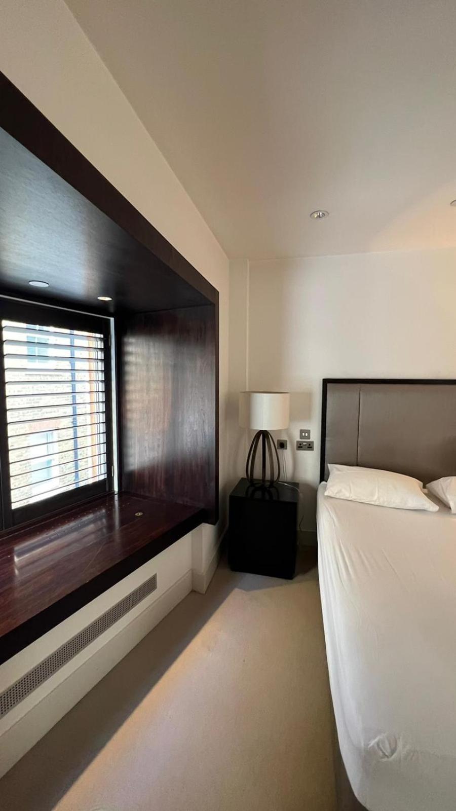 Modern Flat In Mayfair *
