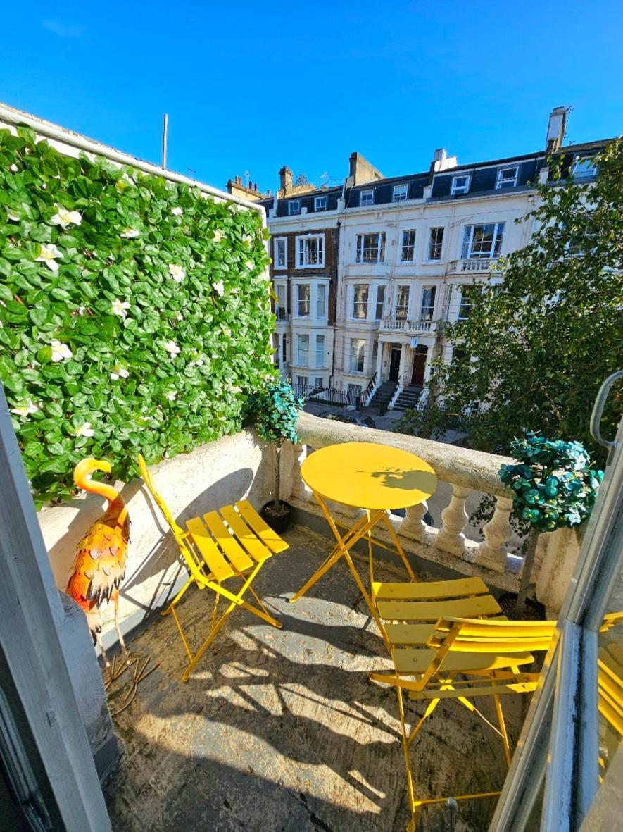 Charming With Private Balcony, On 1st Floor, With 2 Bathrooms, 3 Min Walk To Earl's Court Station Apartamento *