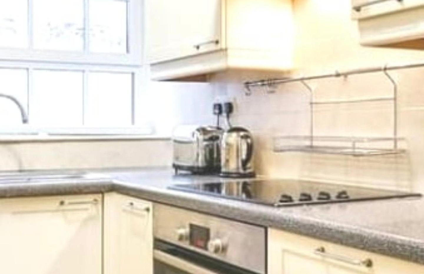 Apartamento Sunny 1 Bedroom Flat In
