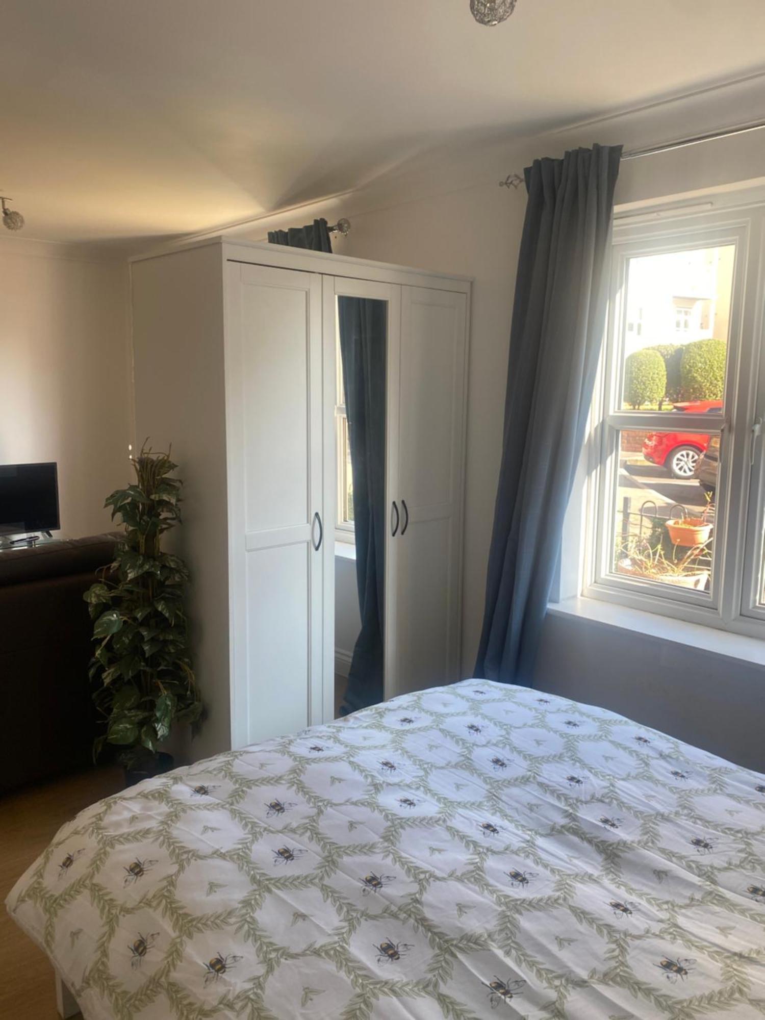 Flat 1 Emmanuel Court *