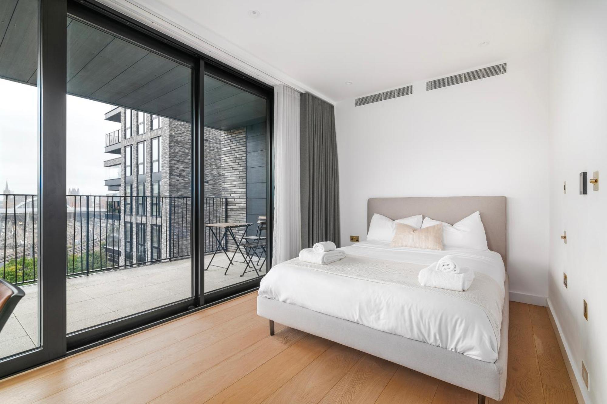 Appartement Kings Cross - Luxury 3 Bed Apartment, Private Balcony Londen
