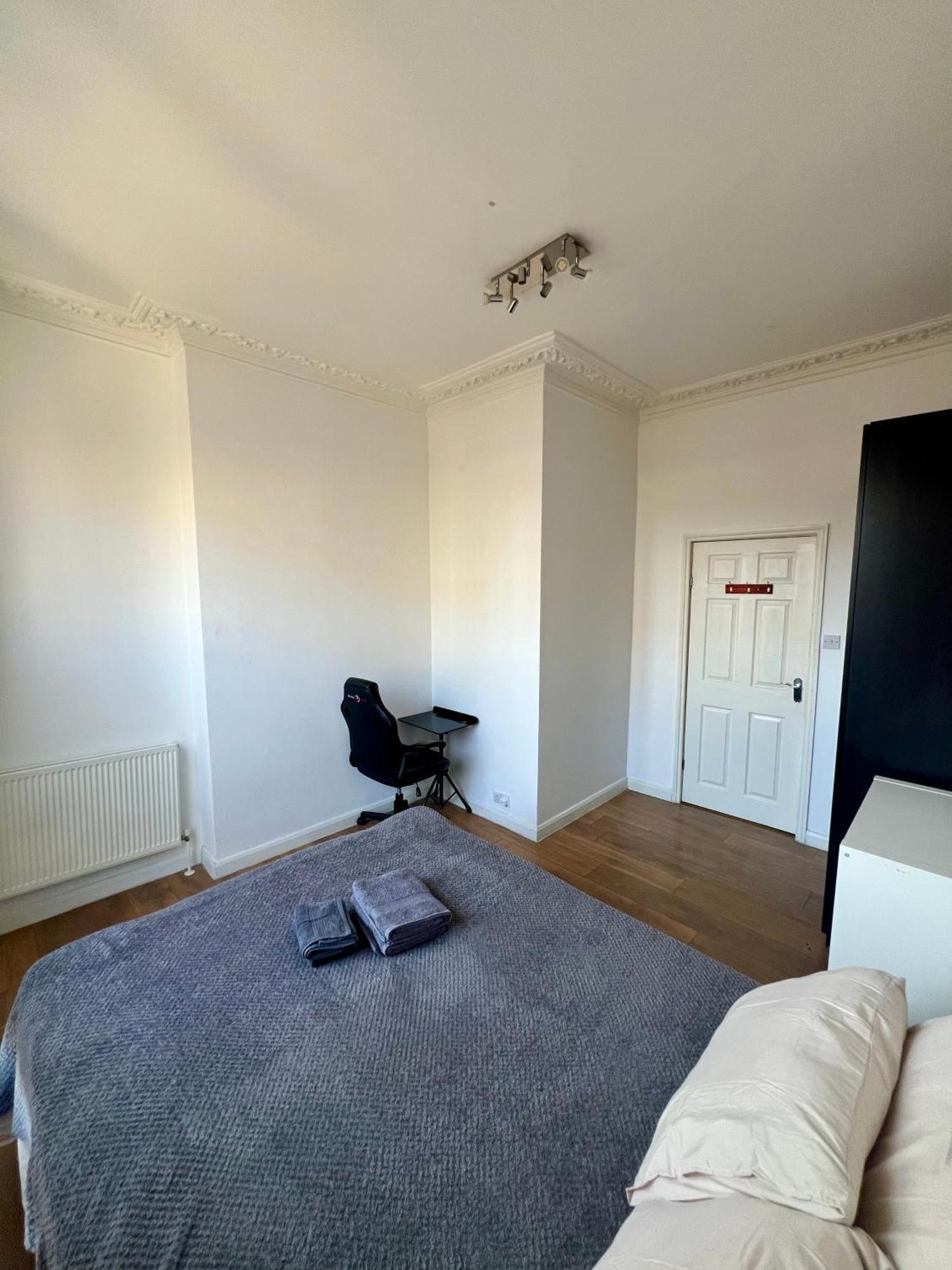 Great One Bedroom * London