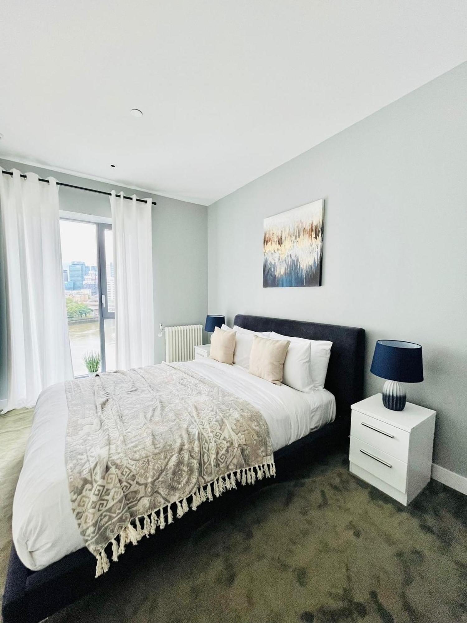 Luxurious Apartment - Prime Location Near Excel, O2 & Canary Wharf Londres