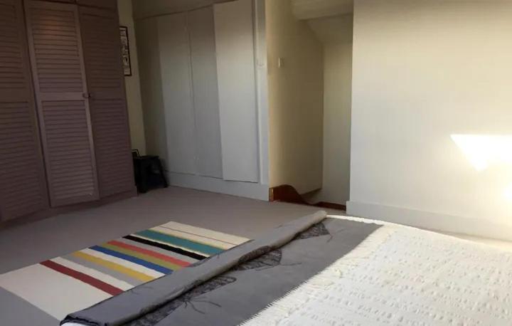 Stylish Floor 1 Bed Flat In West Hampstead Londres
