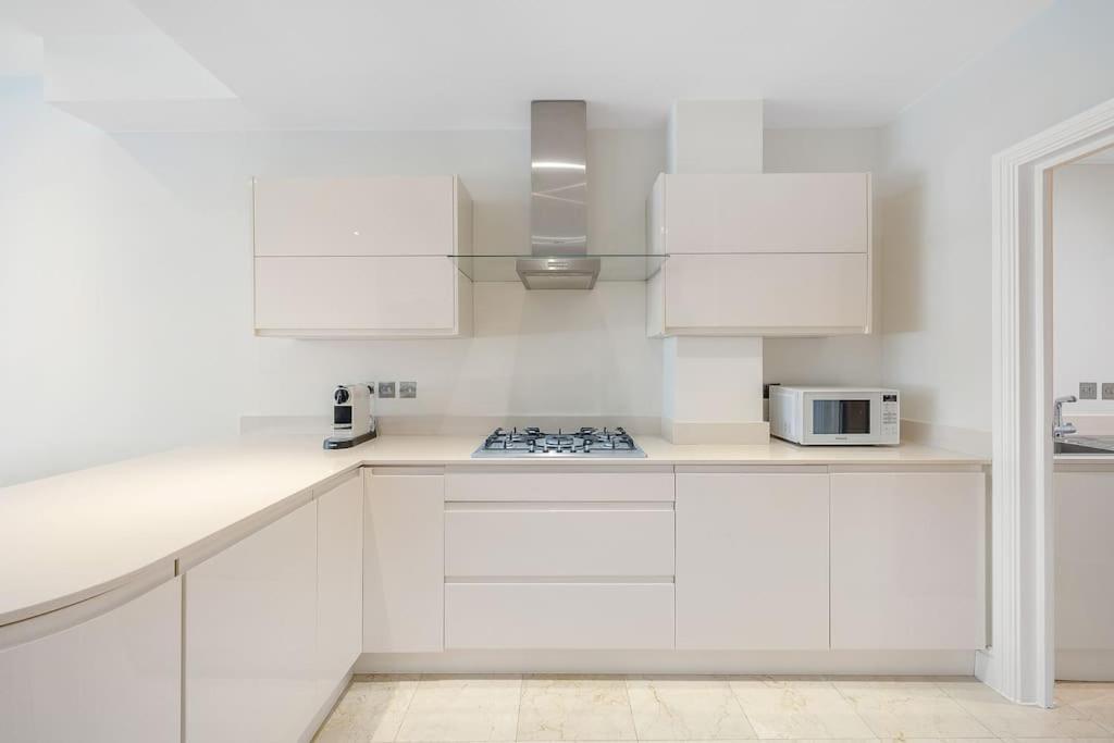 New 3bed In Knightsbridge Appartement