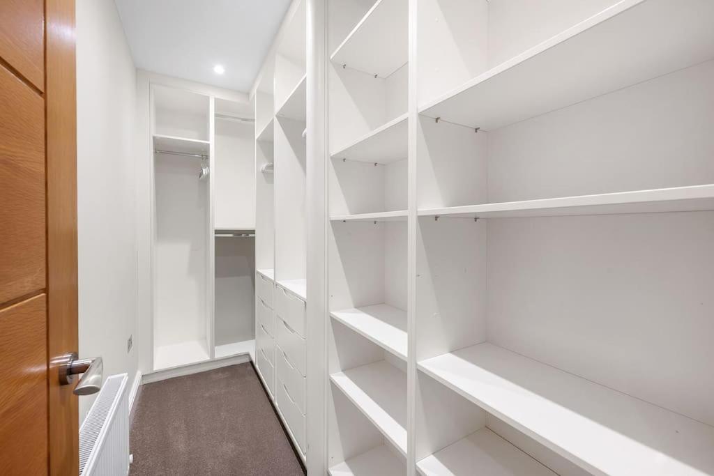 New 3bed In Knightsbridge * Londres