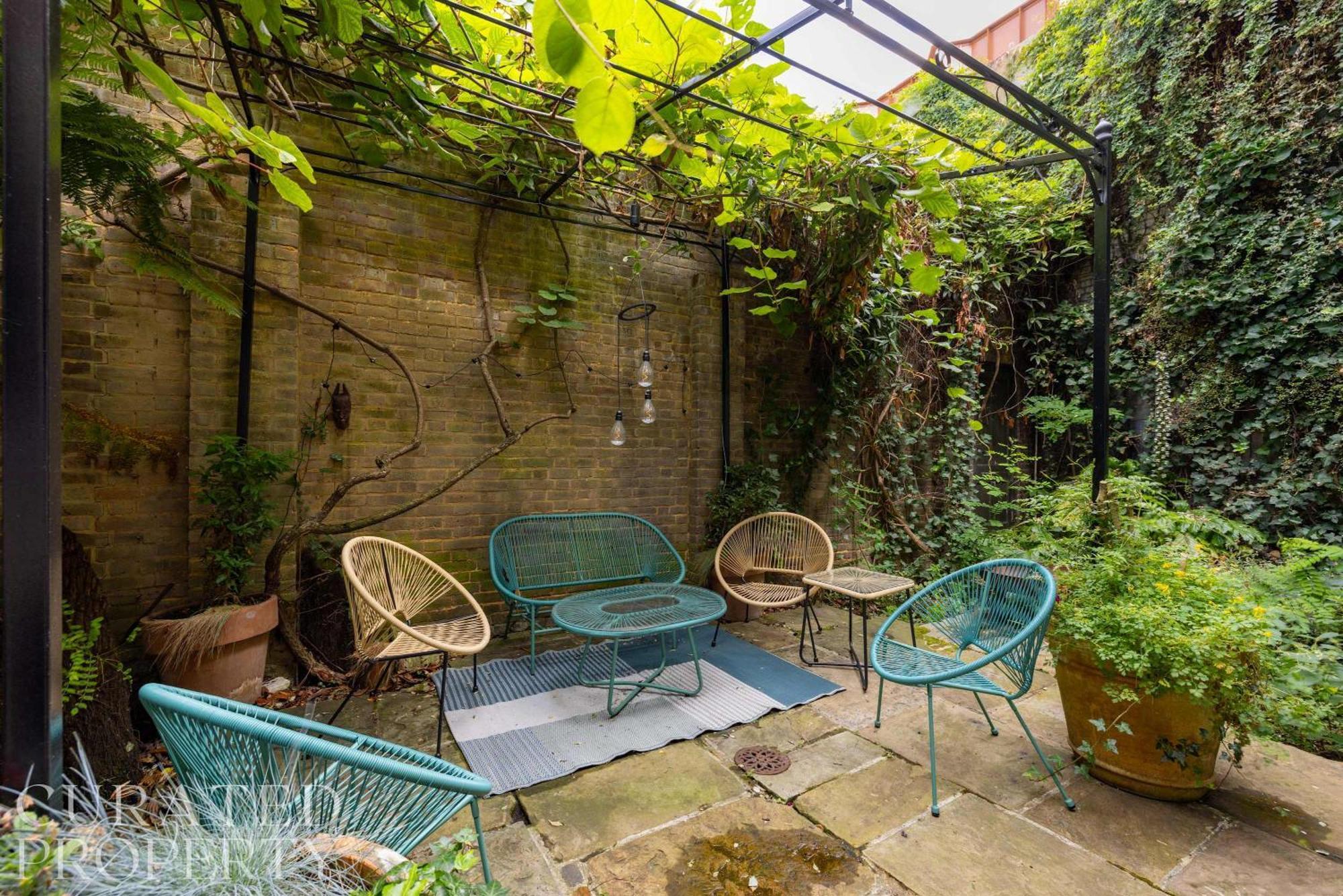 Extraordinary Grade Ii-listed Early Georgian * Londres