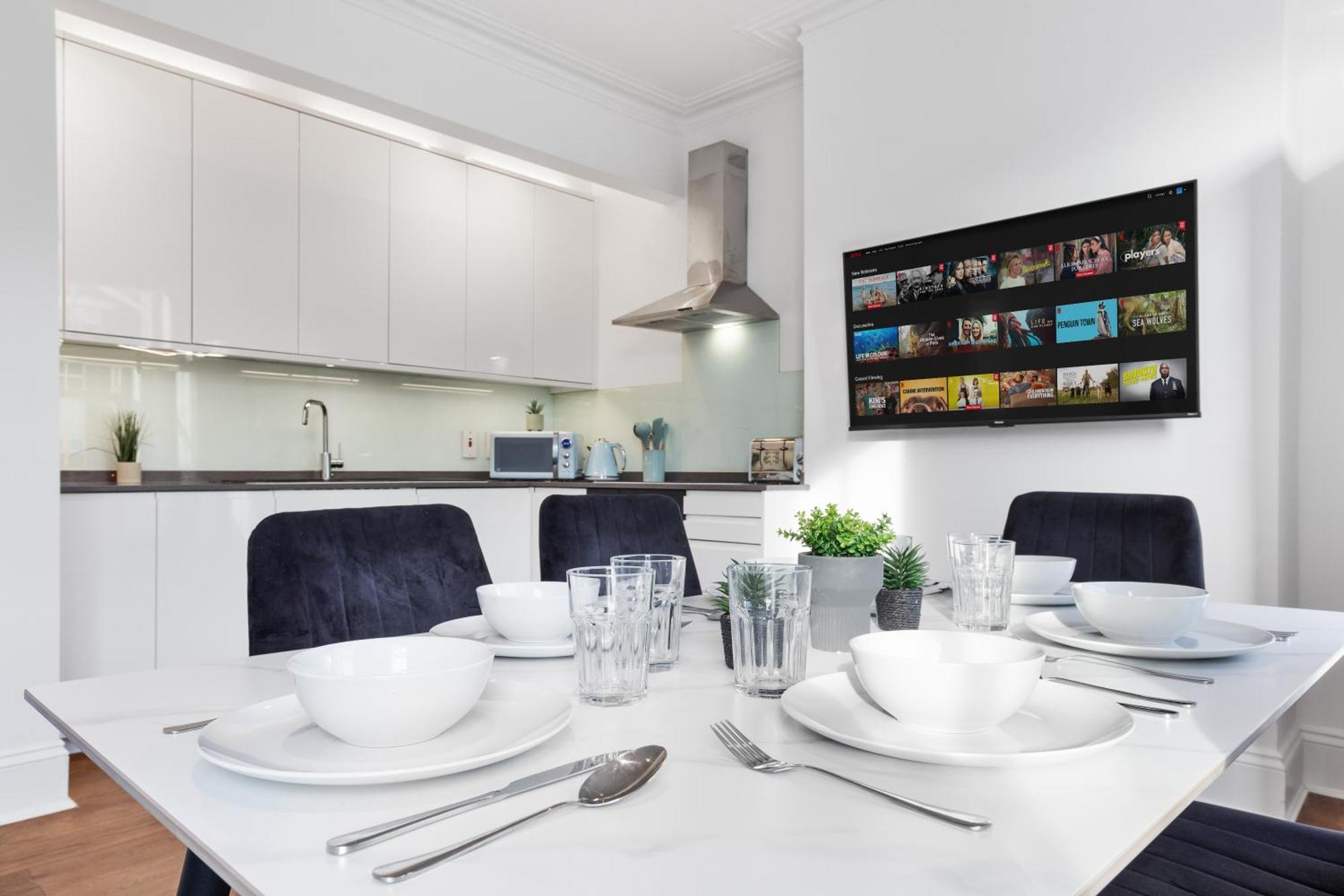 Luxury 4 Bedroom Flat With Stunning Shard View From Terrace In London! Next To Station, Sleeps 9 Apartamento *