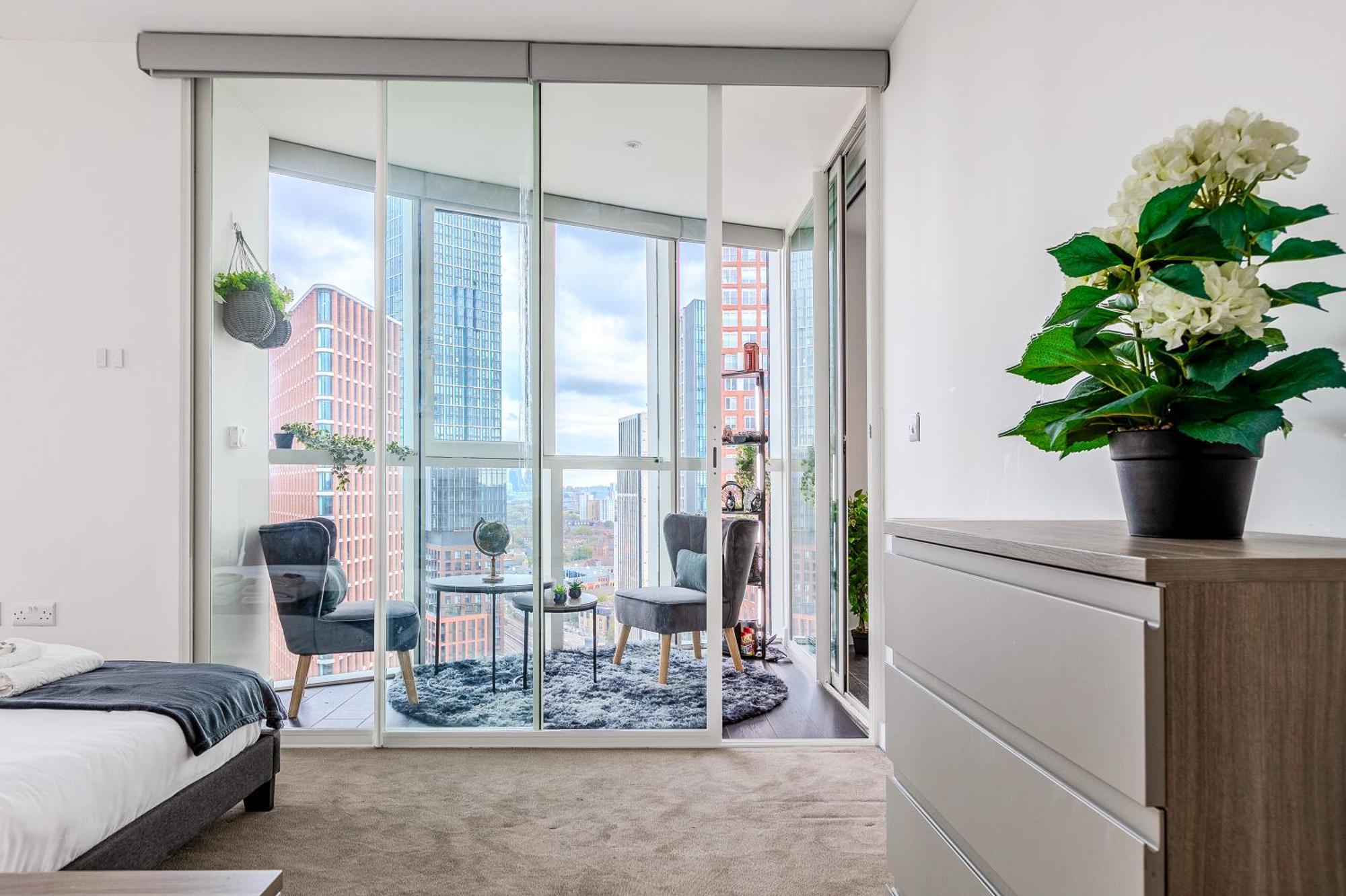 Bright 2br High Floor Flat, Nine Elms, 3min Tube Appartement Londres