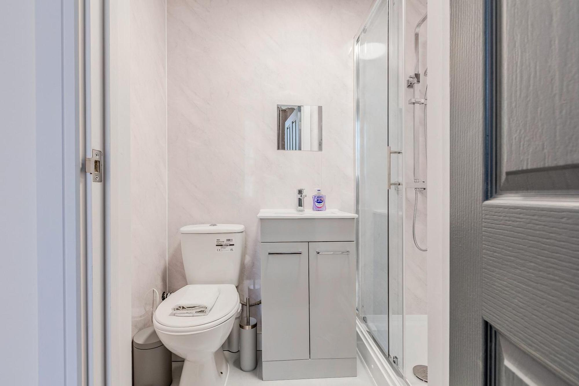 Large & Charming 5br House Near Kensington Olympia Appartement Londres