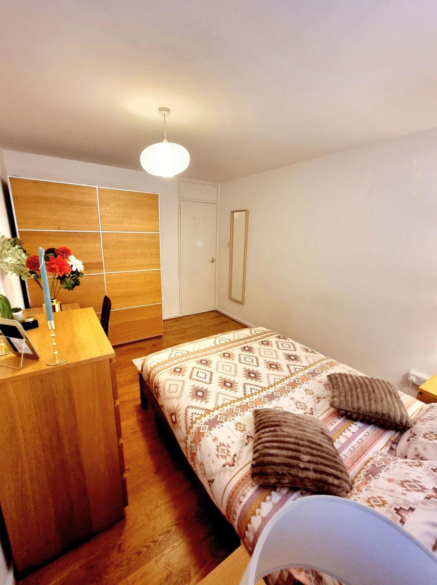 Charming 4 Bedroom Duplex With Private Entrance Londres