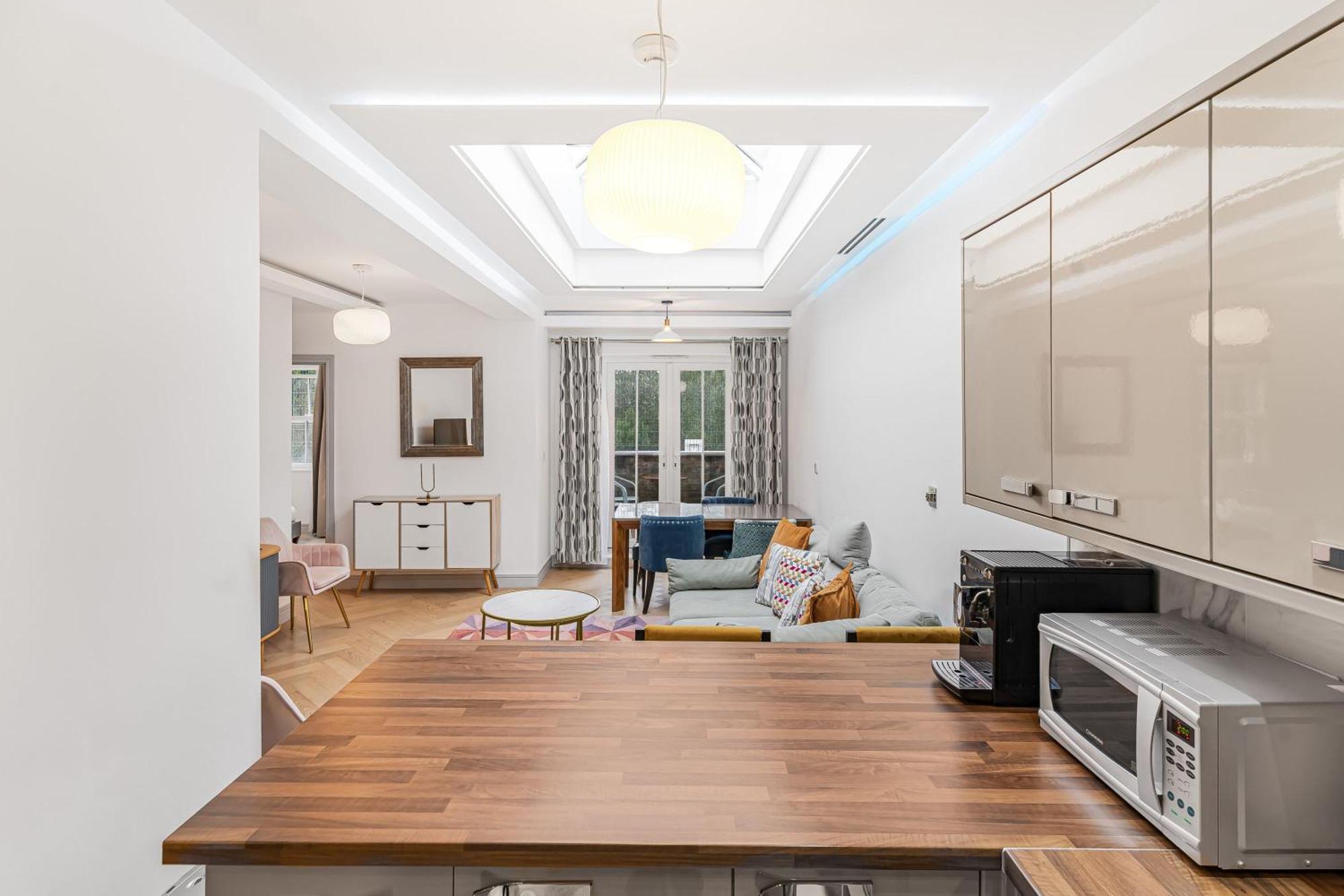 Stylish Modern In Nw6 Londres