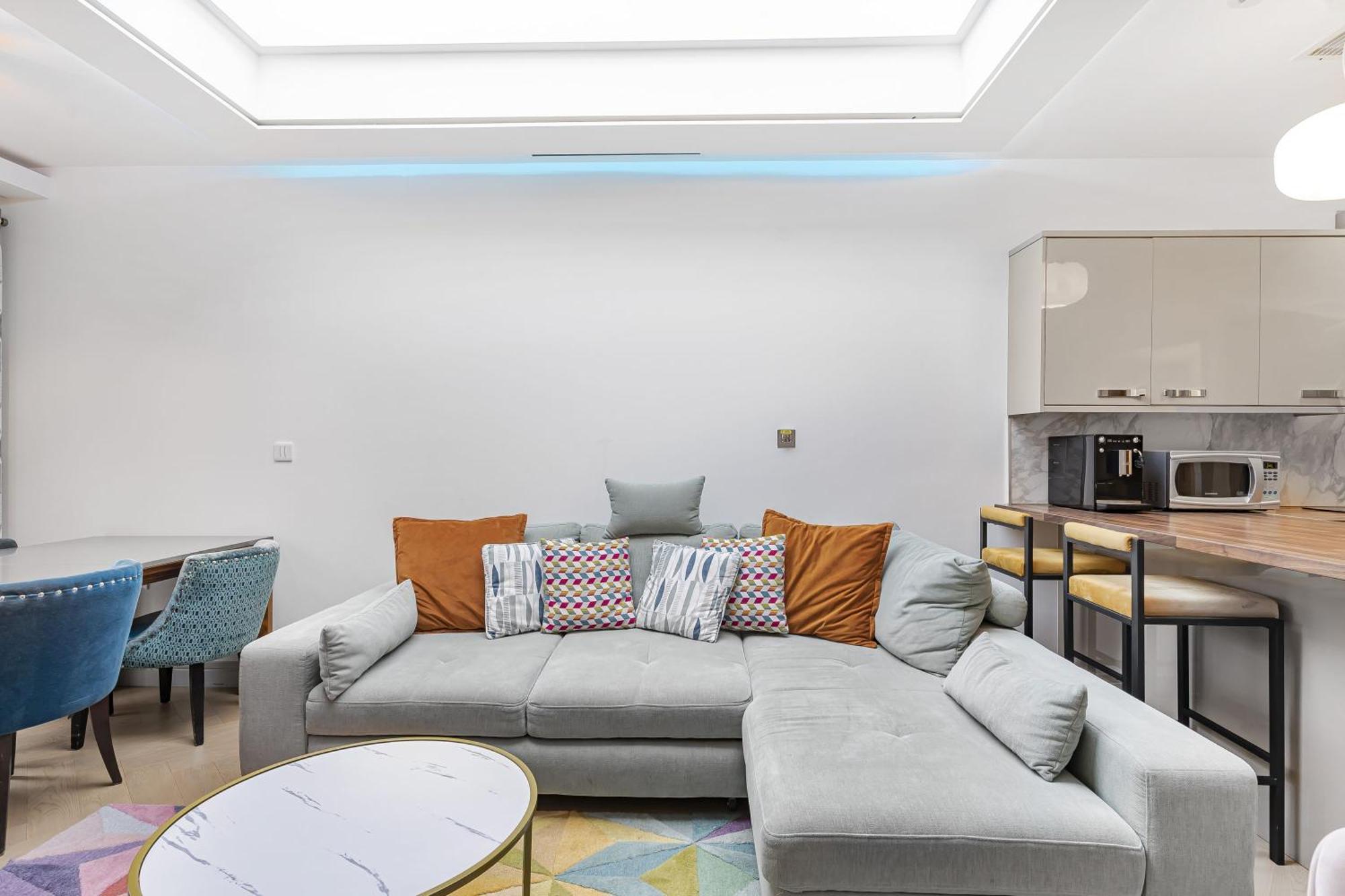 Stylish Modern In Nw6 Londres