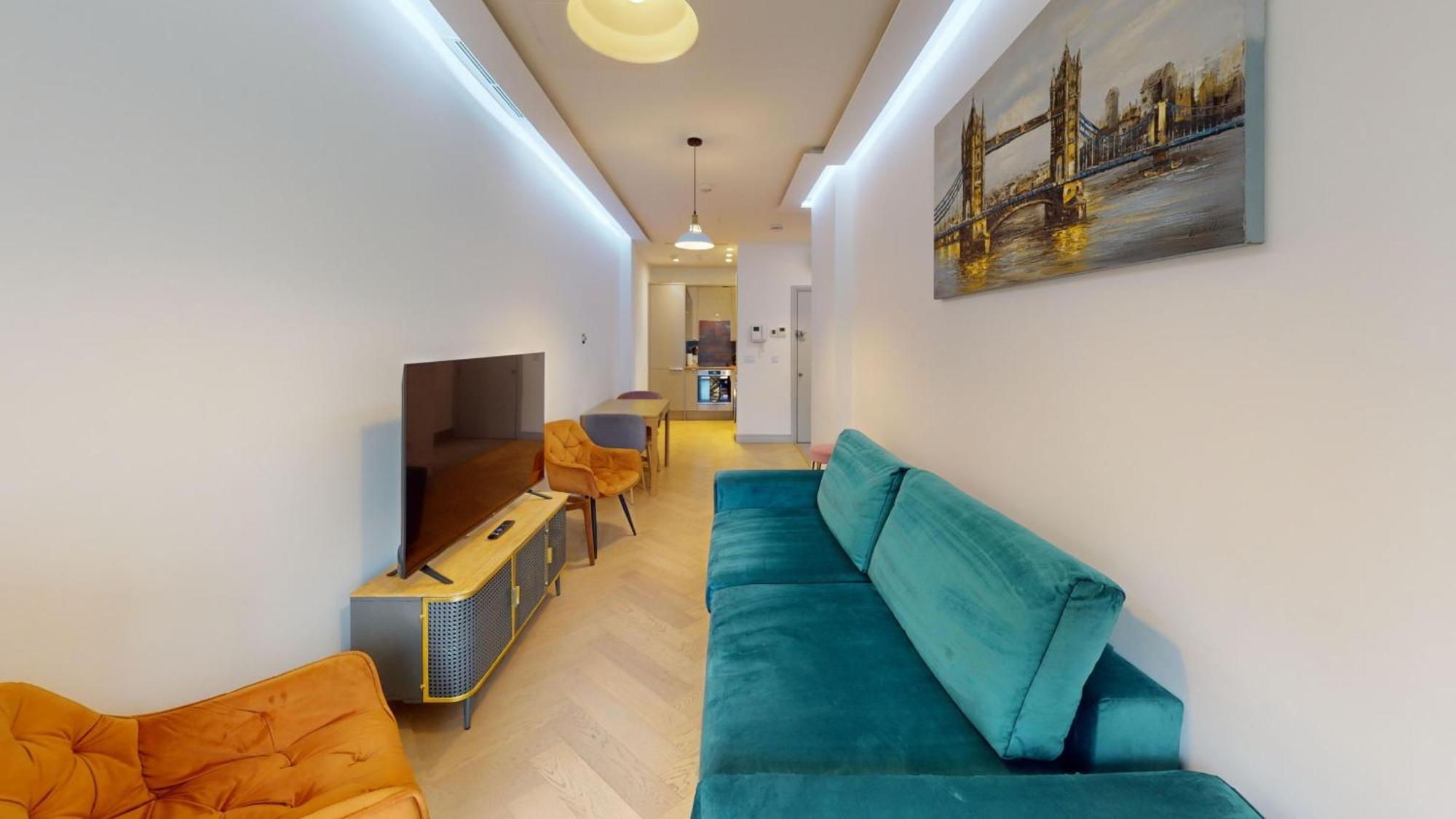 Stylish Modern In Nw6