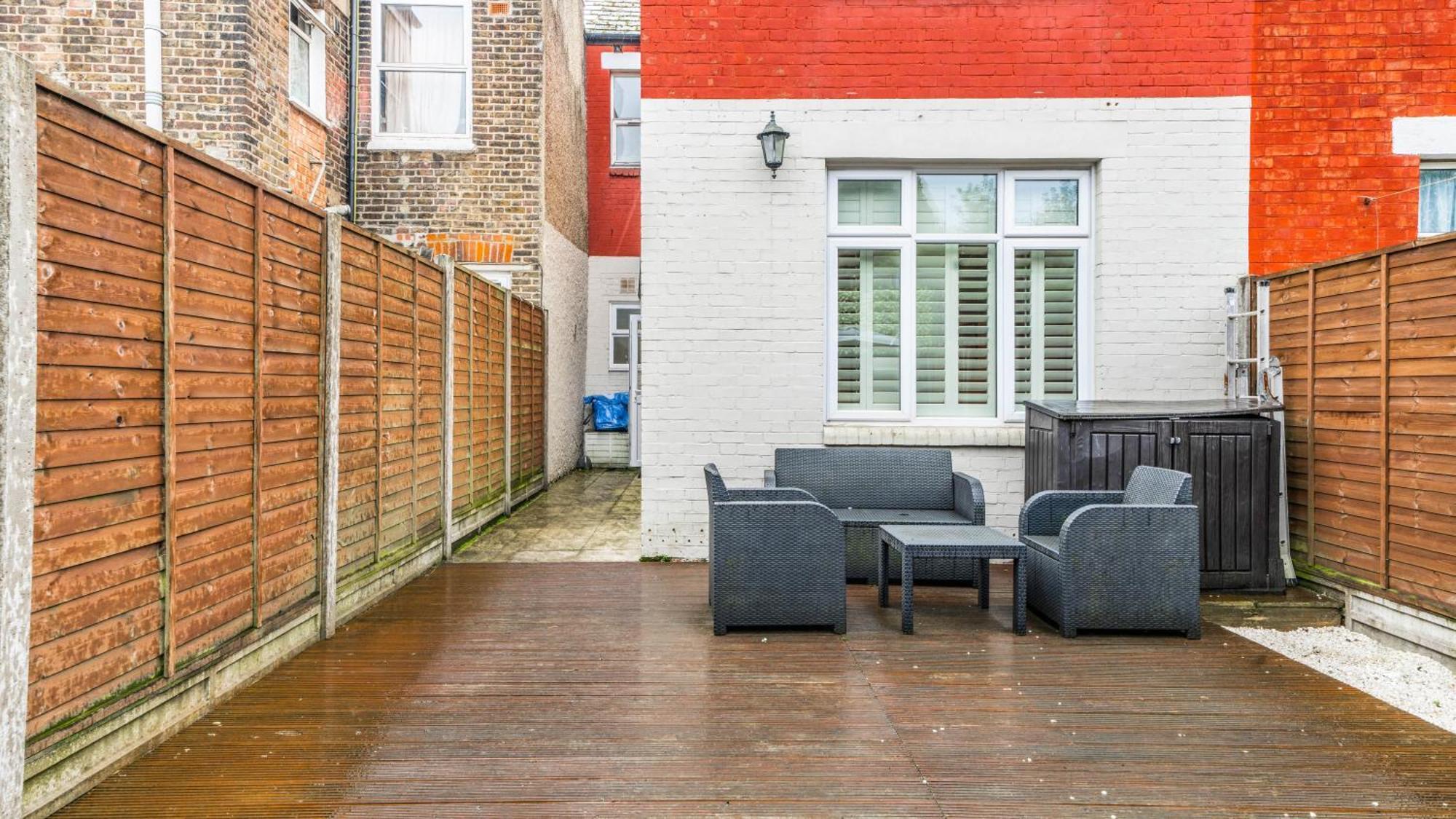 Appartement Immaculate With Garden-30 Mins To
