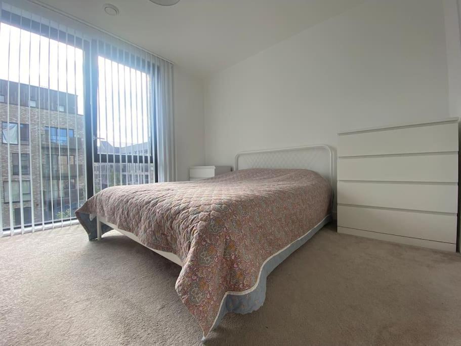 Modern 1 Bedroom Flat Apartamento *