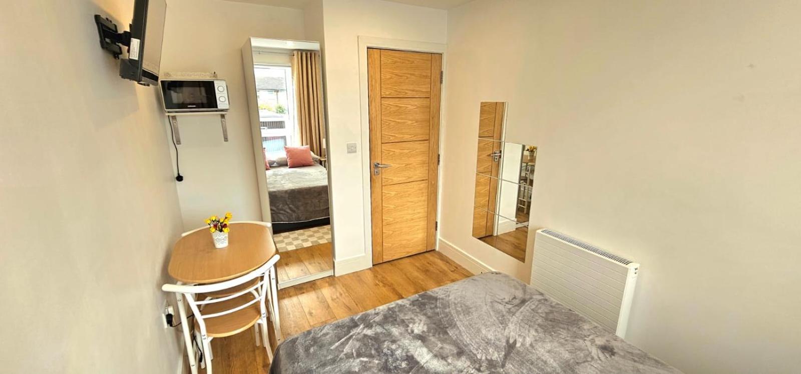 Claire Double Homestay