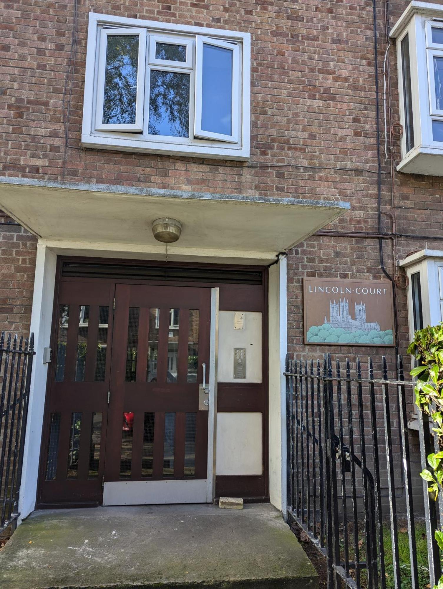 3 Bedroom Flat In Wandsworth Appartement *