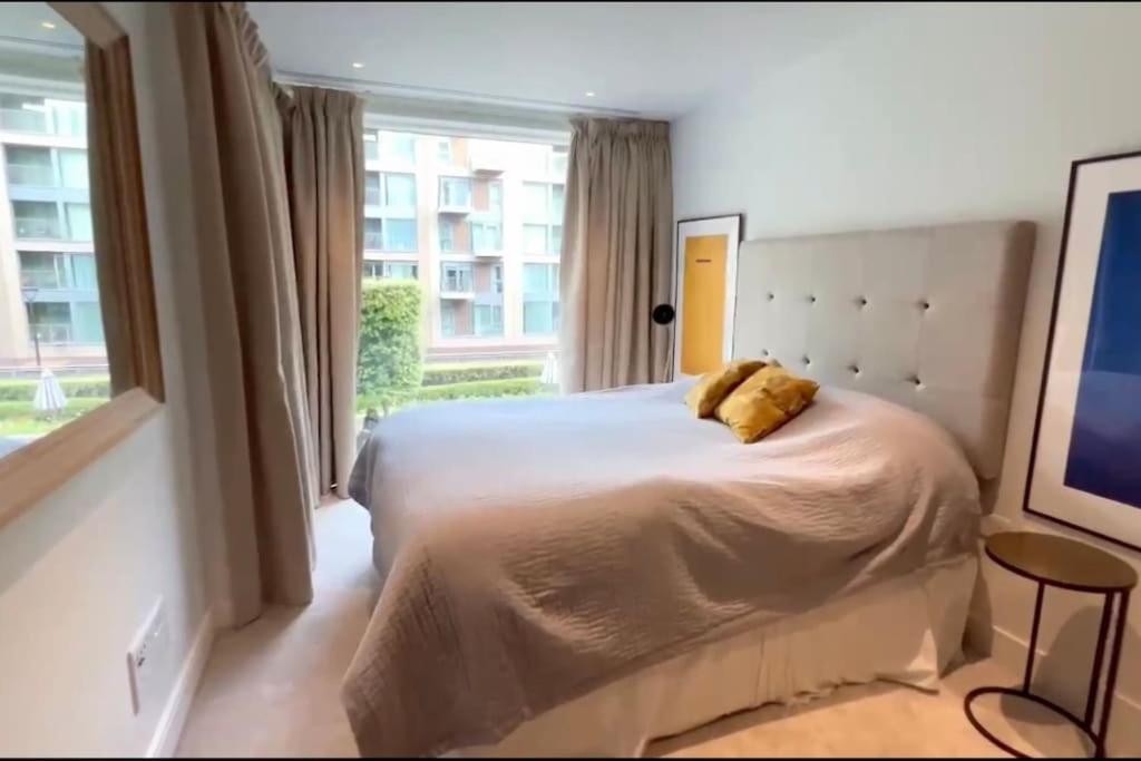 Chelsea Harbour Luxury 2 Bedroom
