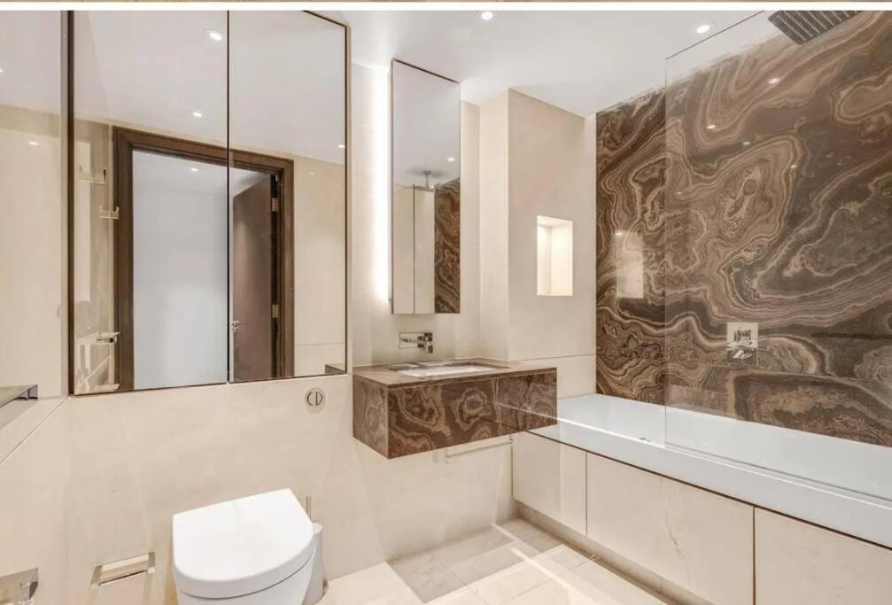 Appartement Chelsea Harbour Luxury 2 Bedroom Londres