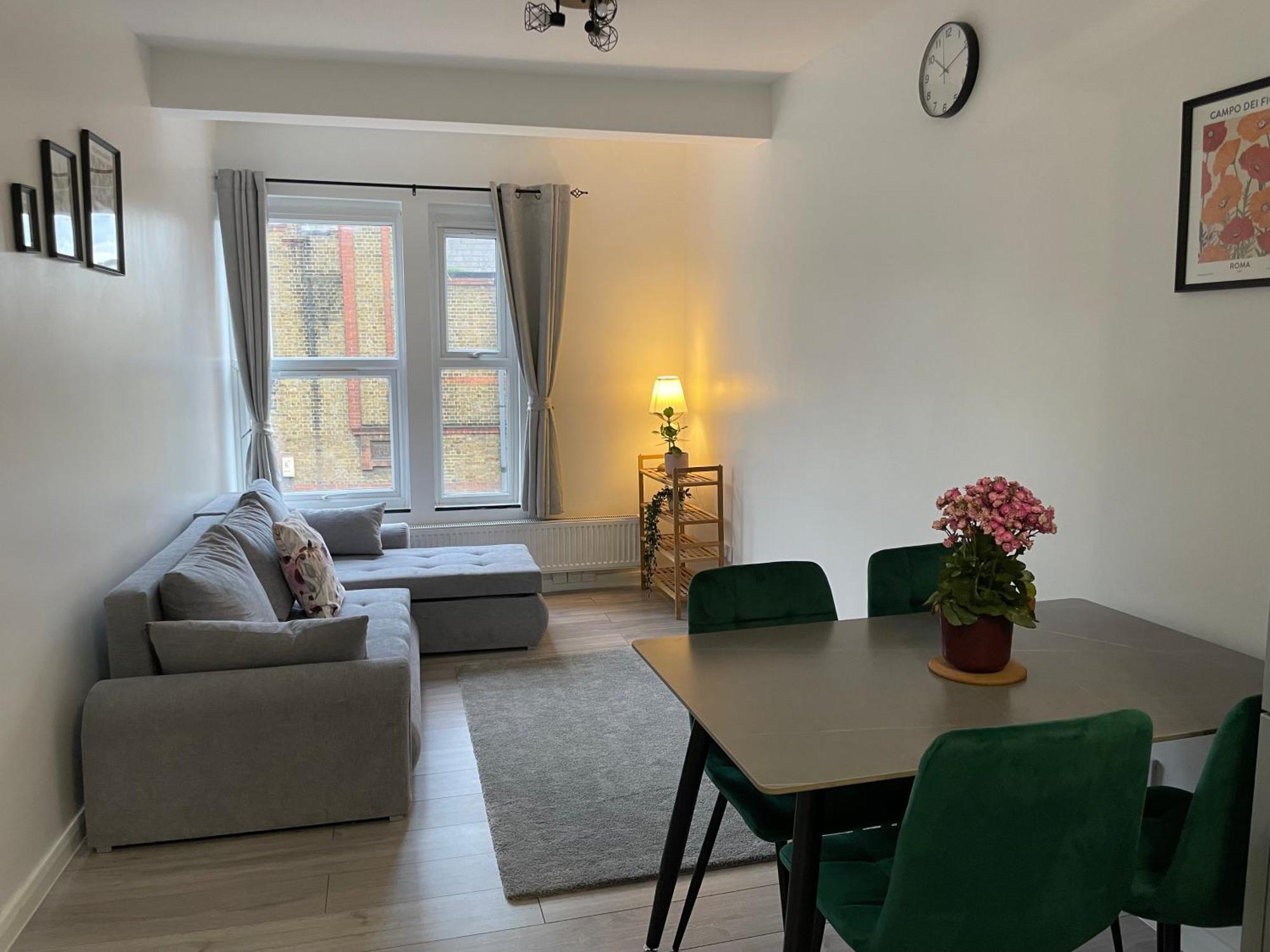 Seven Sisters Hideaway Appartement Londres