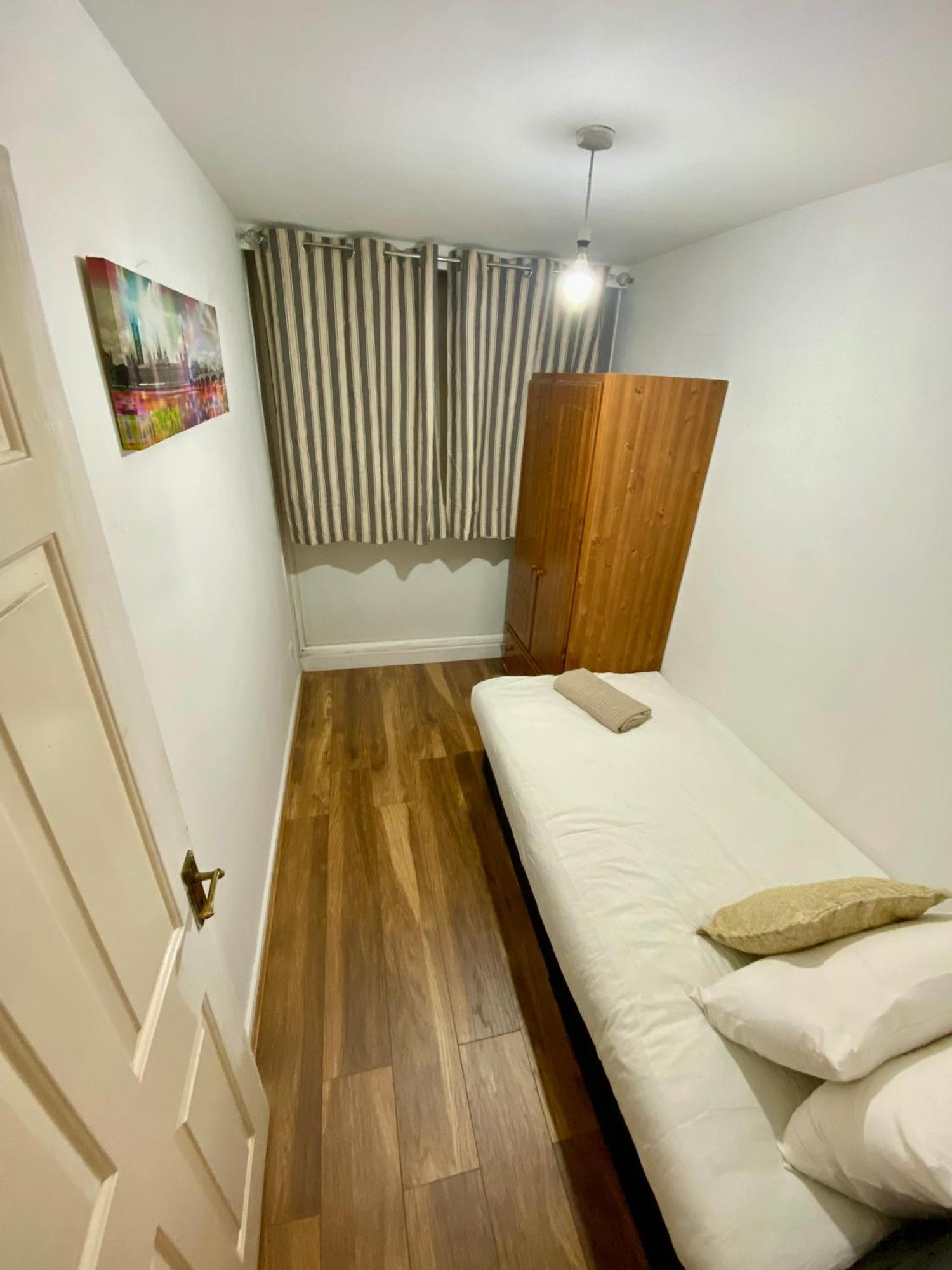 3 Bedroom Flat, Oxford Circus, W1w Apartamento