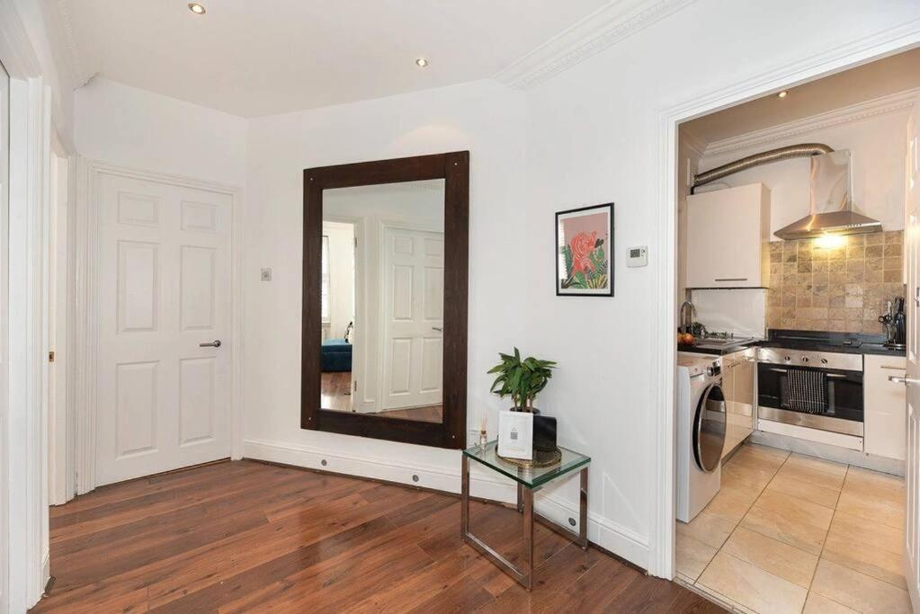 Discover 2 Bedroom In Kensington