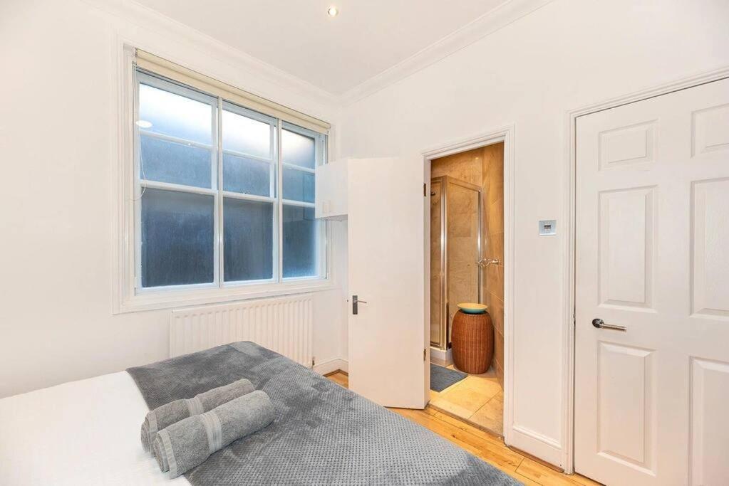 Apartamento Discover 2 Bedroom In Kensington Londres