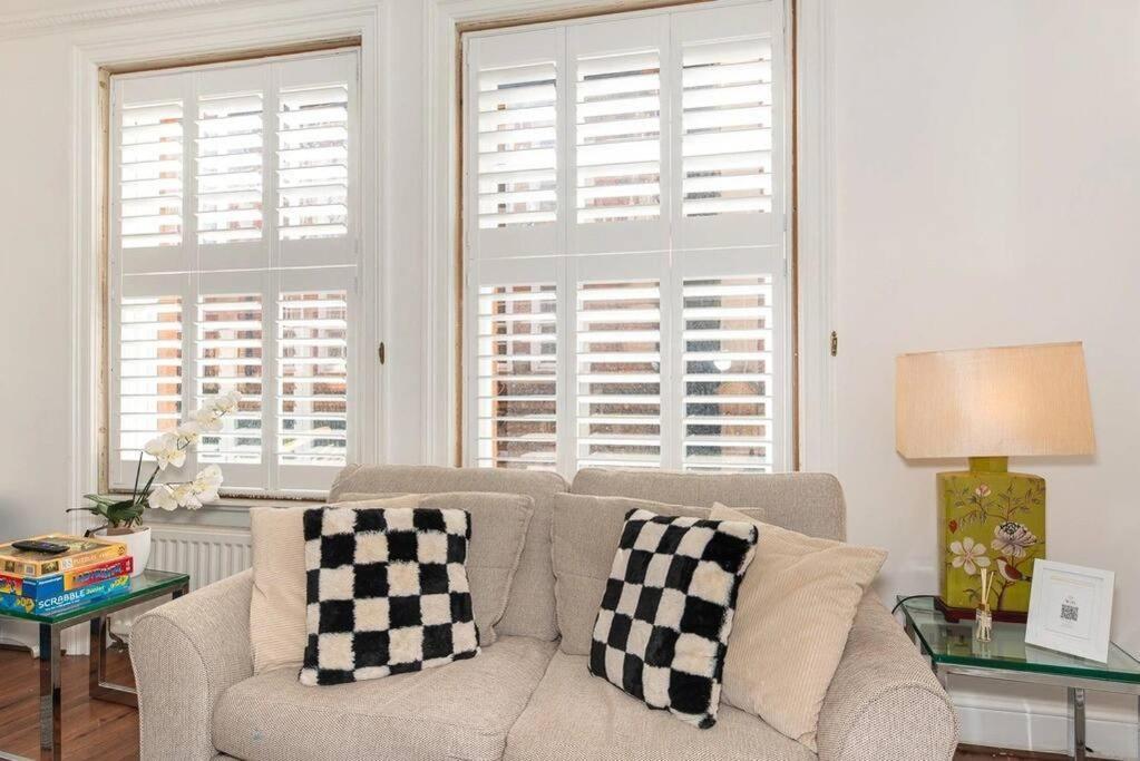 Discover 2 Bedroom In Kensington *