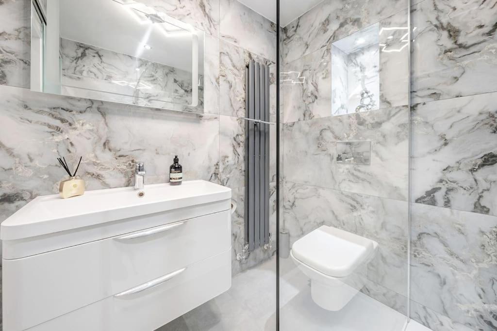Edgware Road's Court Apartamento