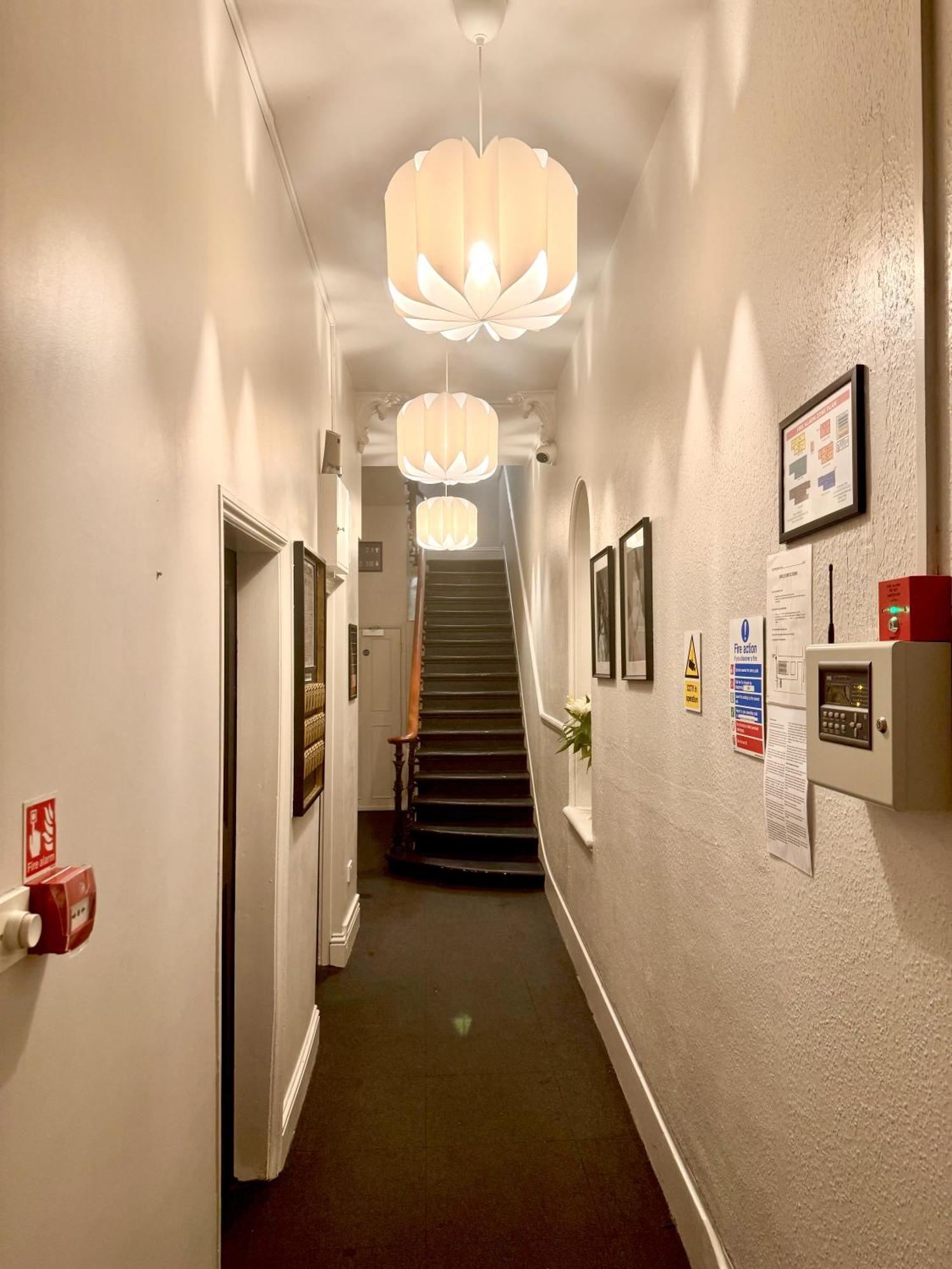 Kensington Gardens 3* Londres