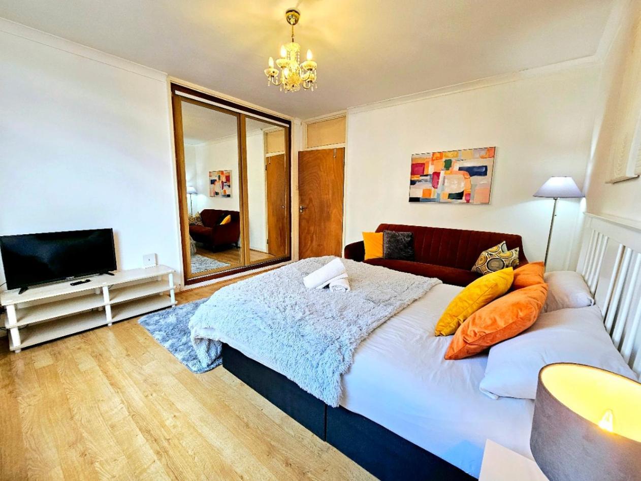 Bright & Spacious In Building With Lift, Right Next To Bayswater Station - Walk To Kensington Palace, Hyde Park, Little Venice & Notting Hill Appartement *