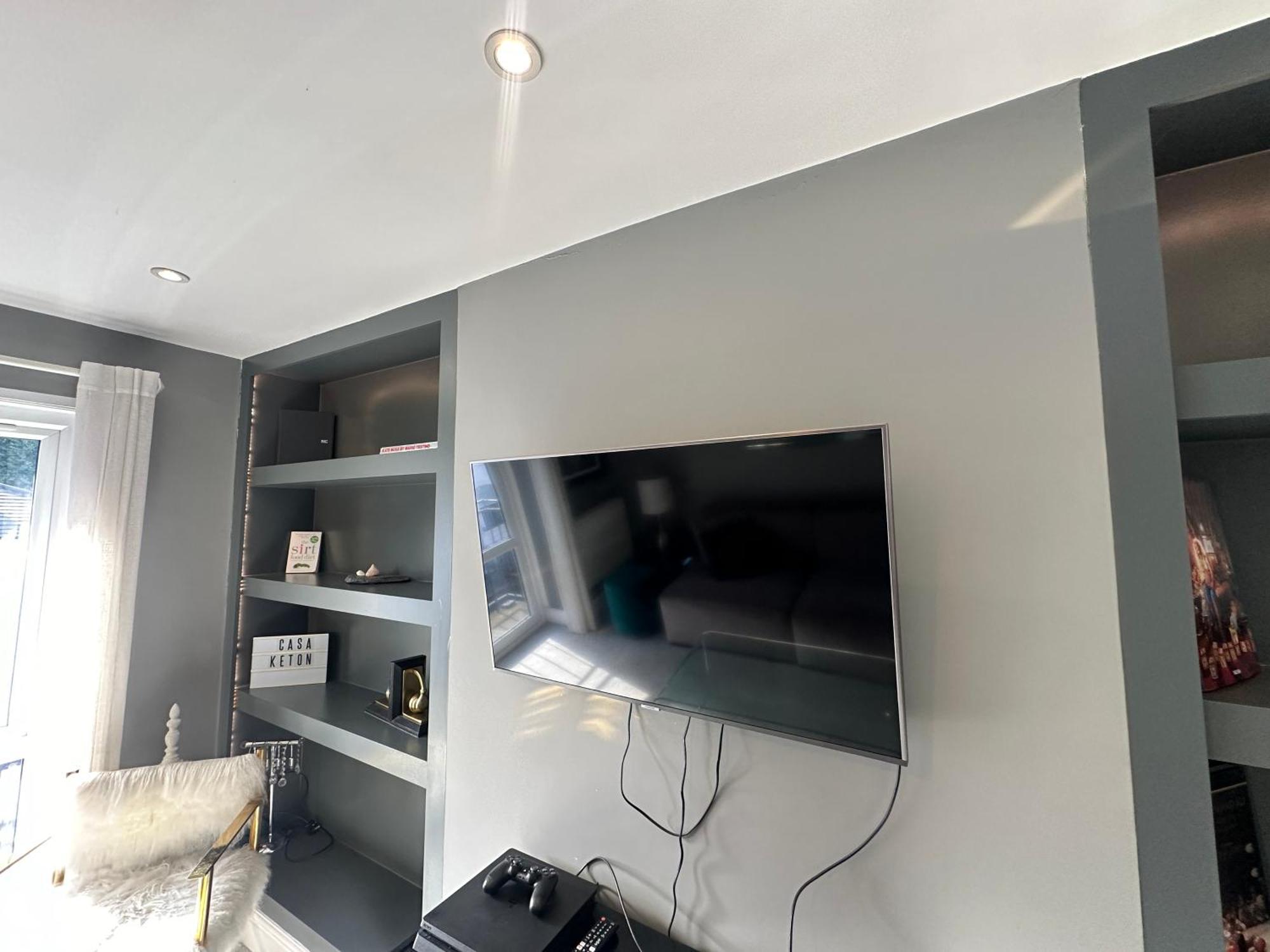 Appartement Location In - Kings Road 3-bed With Terrace, Ac & Netflix