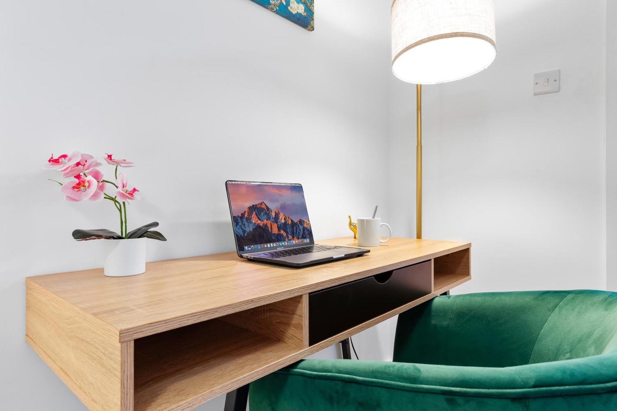The Farringdon Apartment