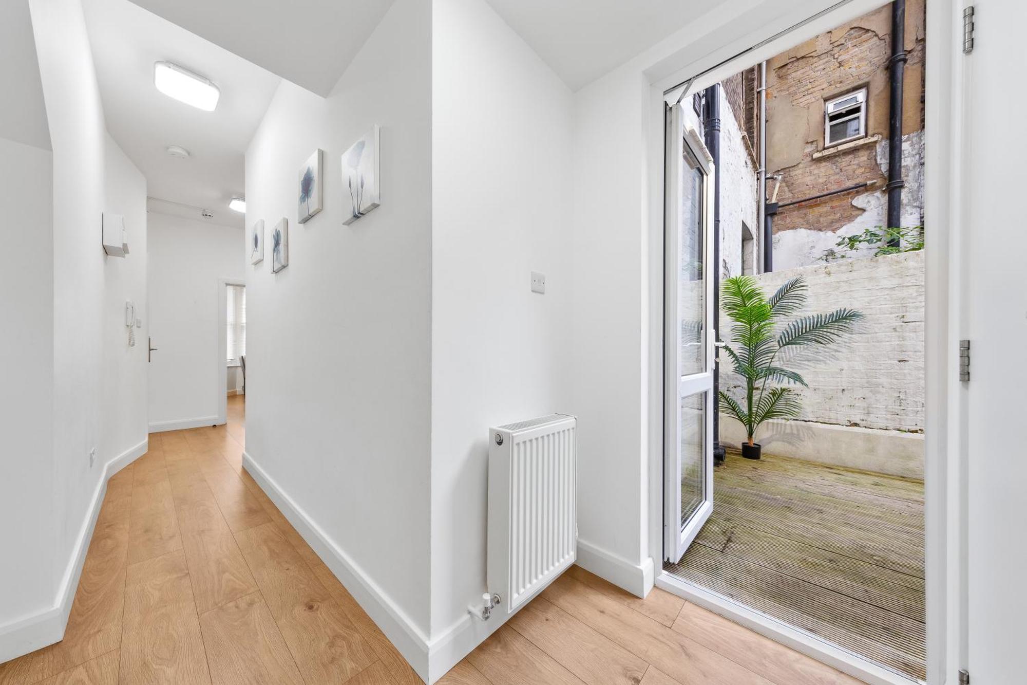 The Farringdon Apartment *