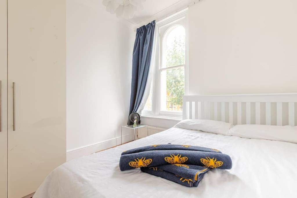 2 Bedroom Flat In St Johns Wood Apartamento