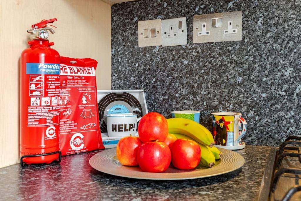 2 Bedroom Flat In St Johns Wood Apartamento