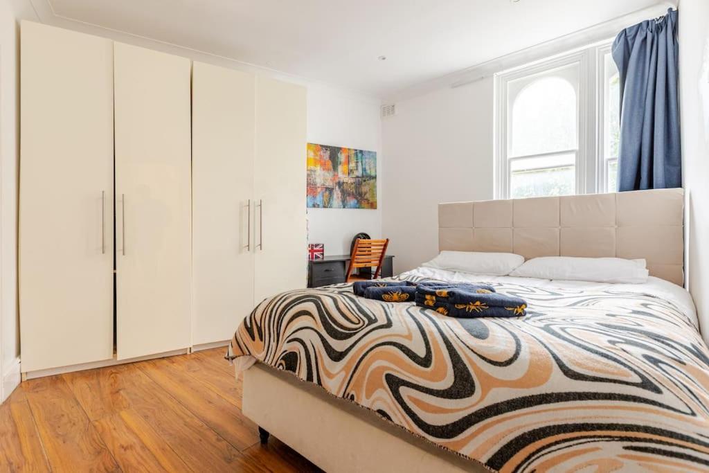 2 Bedroom Flat In St Johns Wood Apartamento Londres