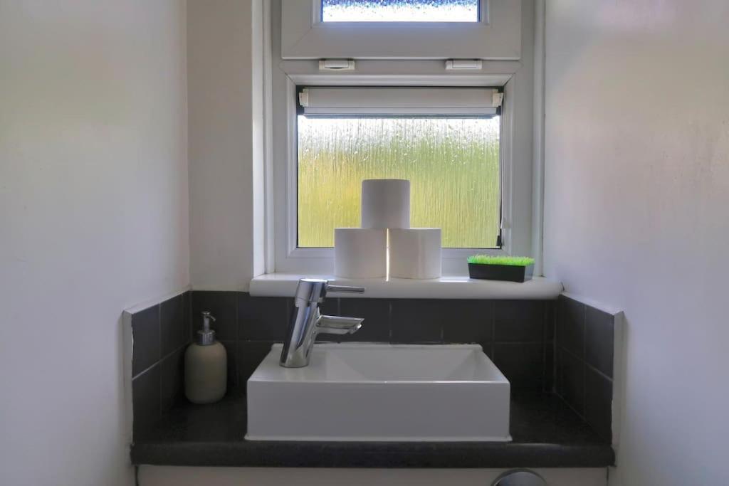 Chic 4-bed In Trendy Clerkenwell W Balcony And Walking Distance To Tube Apartment *