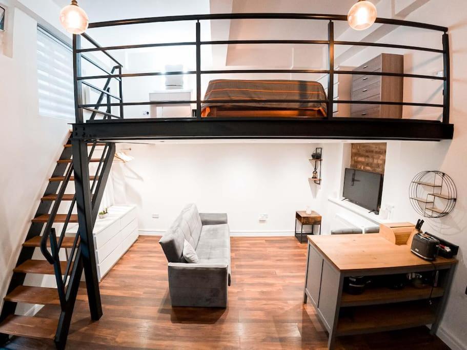 House With Garden Stoke Newington Apartamento