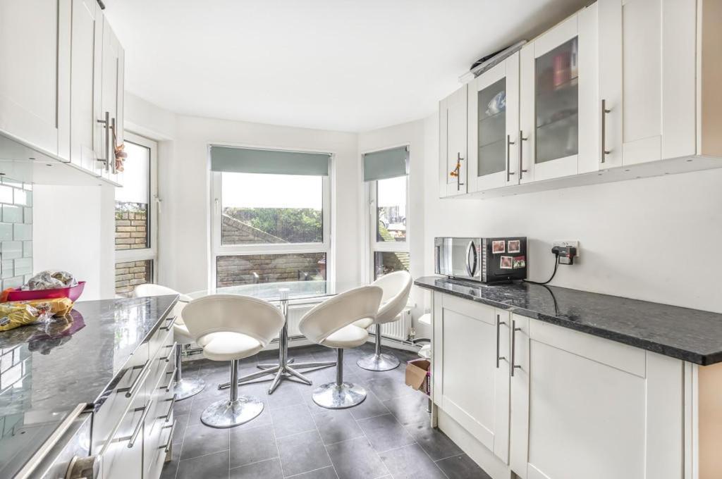 Chic 2 Bedroom Flat Apartamento Londres