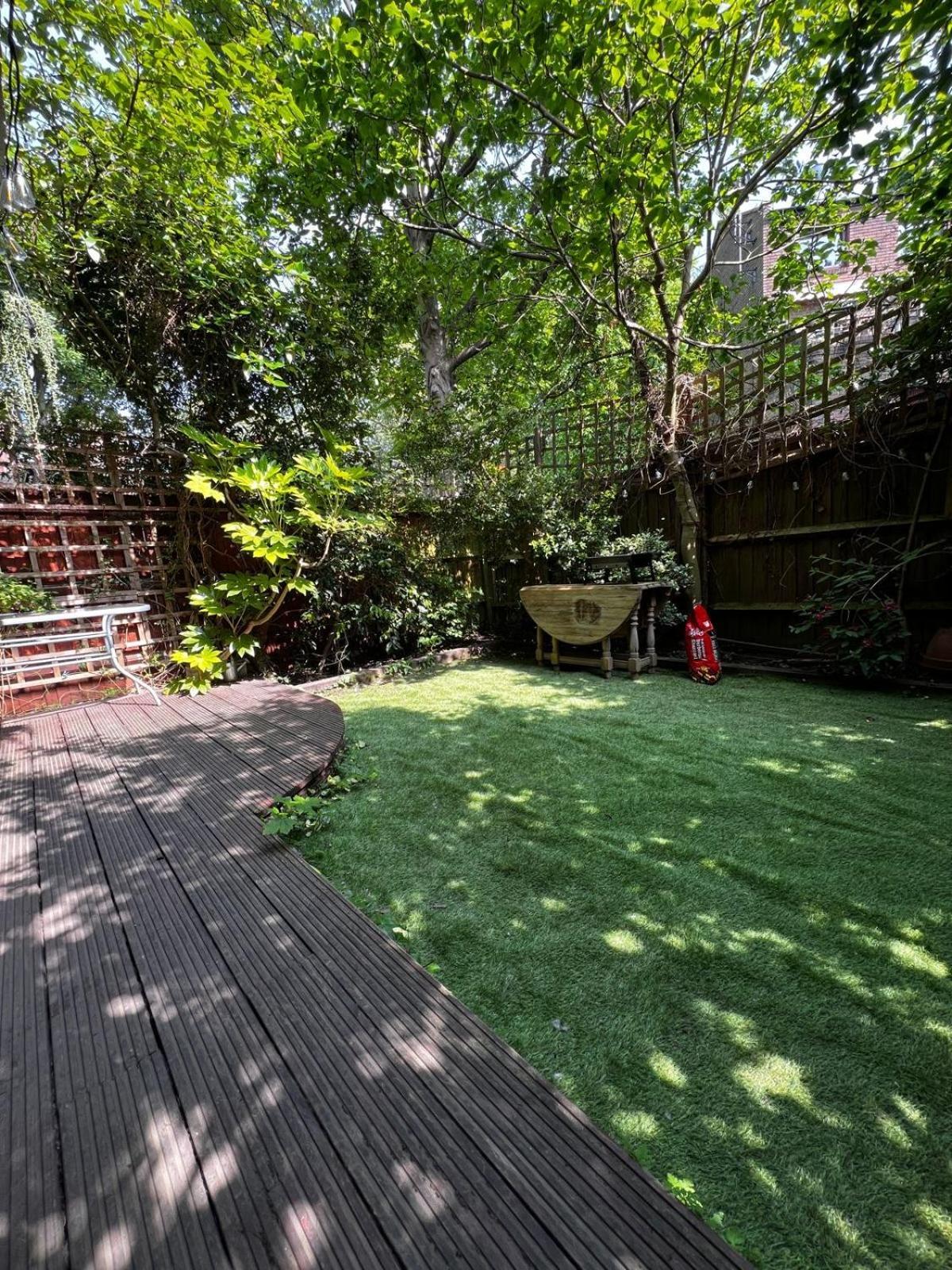 Chic 2 Bedroom Flat Apartamento Londres