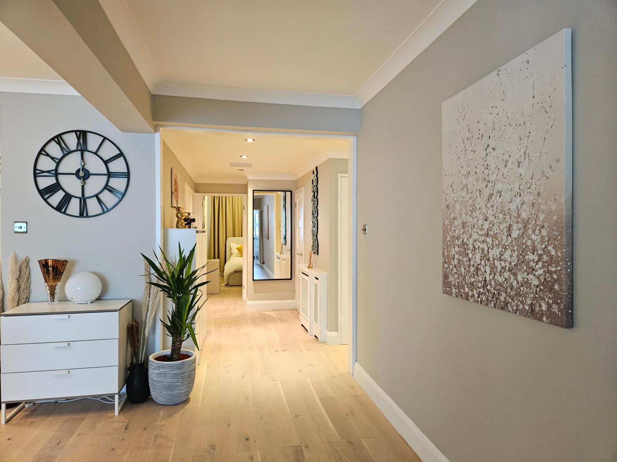 Stylish 2 Bedroom Paddington Hyde Park