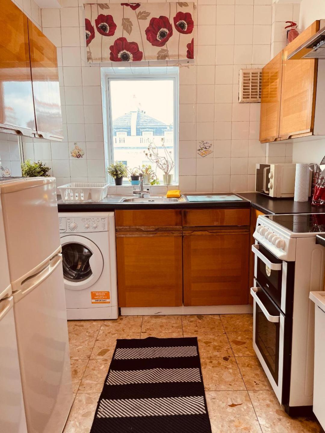 Cosy 2 Bedroom 2 Min To Hyde Park Appartement