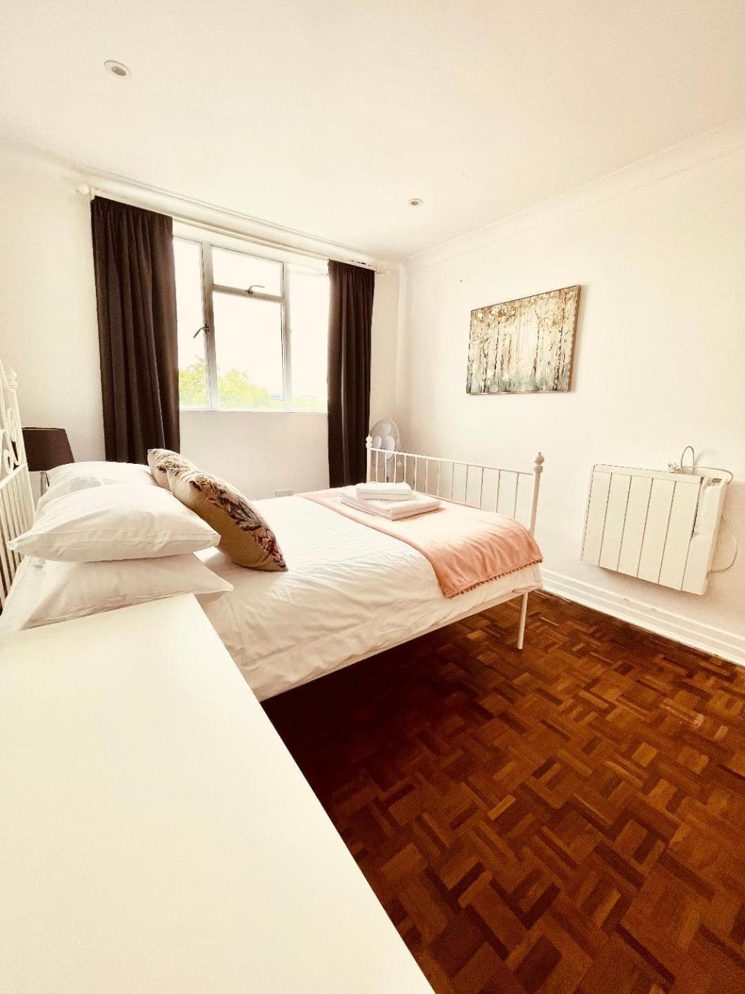 Cosy 2 Bedroom 2 Min To Hyde Park Appartement *