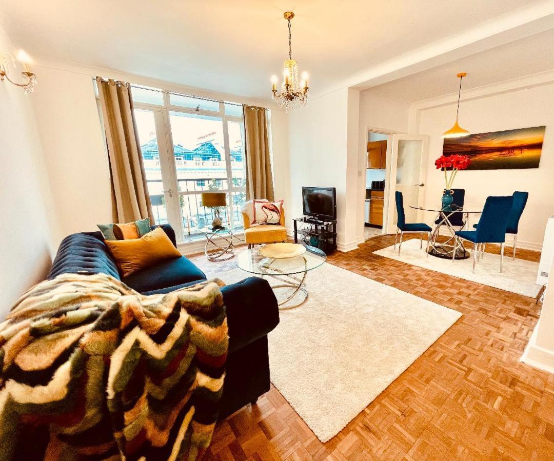 Cosy 2 Bedroom 2 Min To Hyde Park * Londres