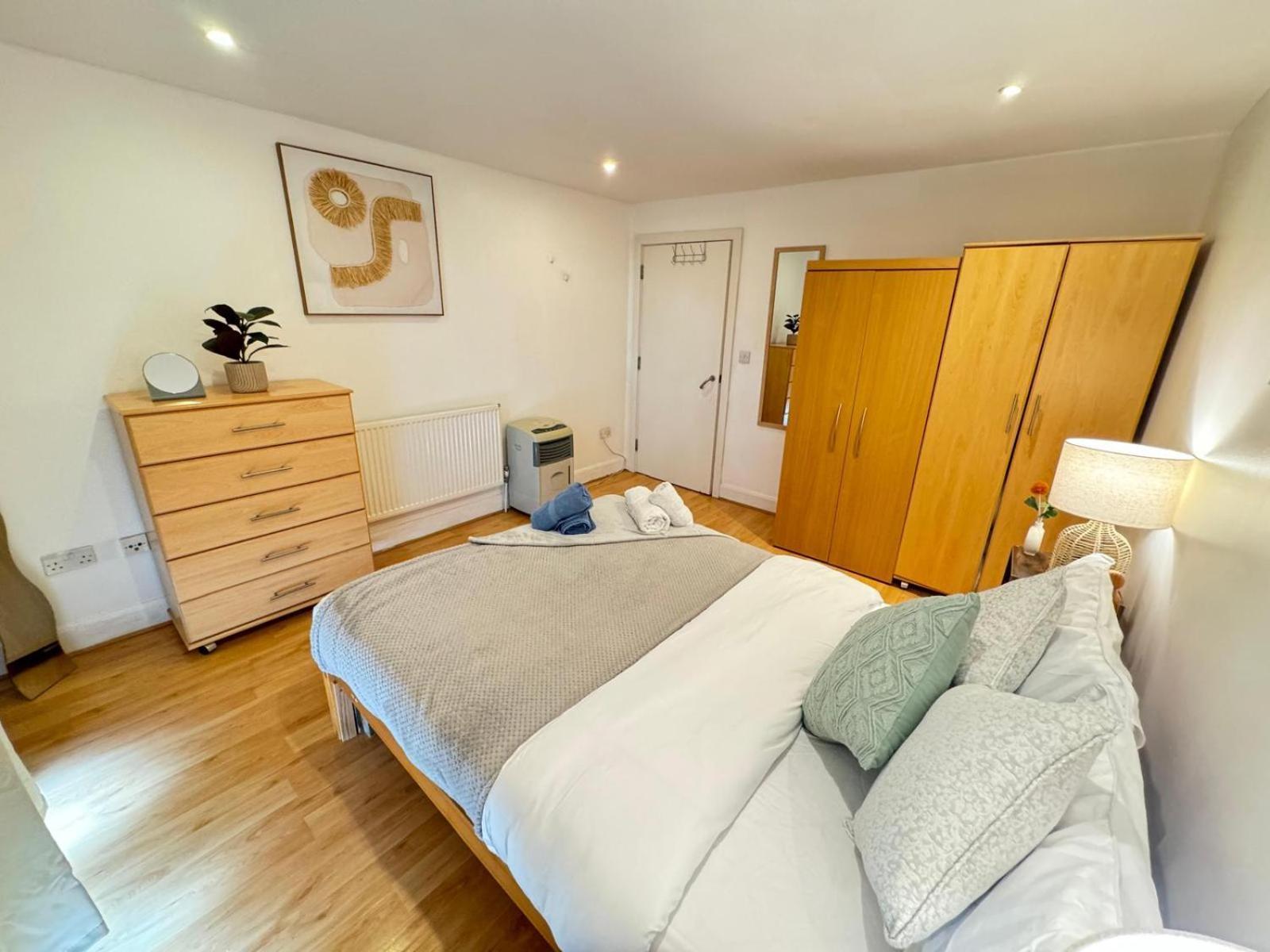 Affordable Family In Kilburn Appartement