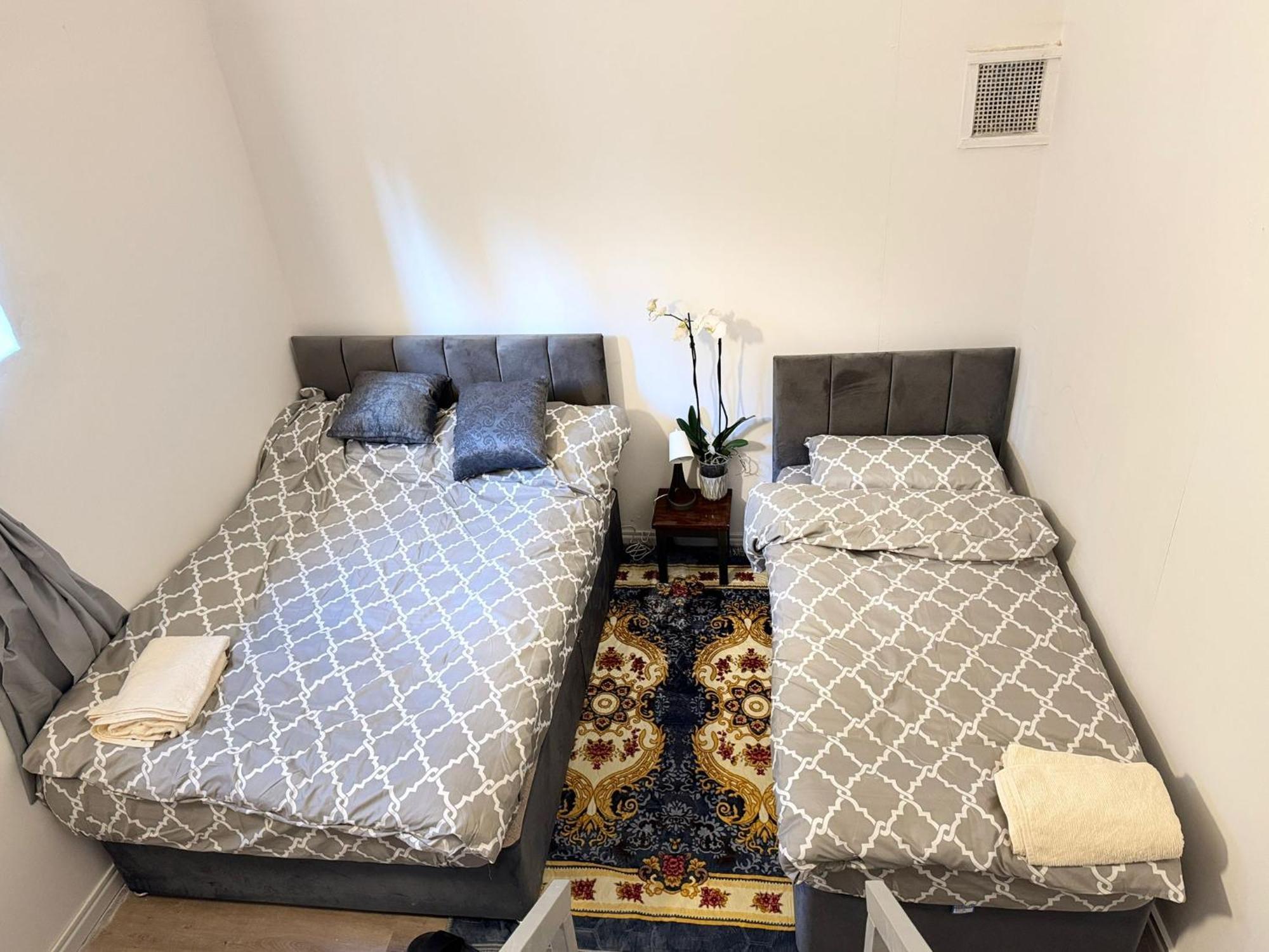 Appartement With 3 Beds- 20 Min From Bridge And Gatwick Airport Londres